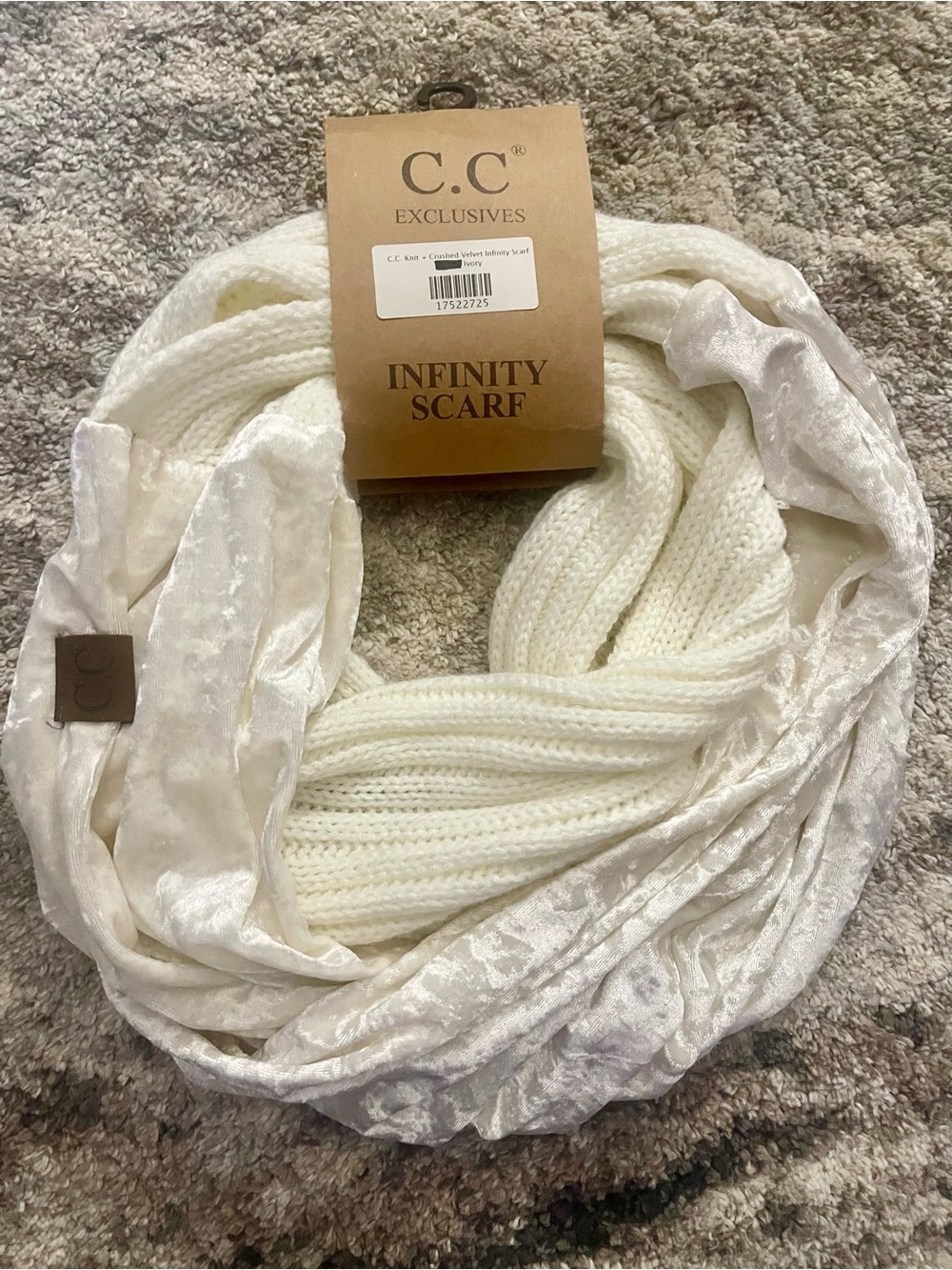 NWT C.C Exclusives Ivory Knit Crushed Velvet Infinity Scarf